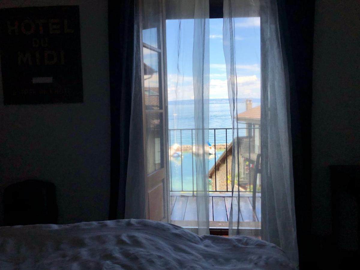 A Room With A View - Maisonnette Dans Bourg Medieval Au Bord Du Lac Leman อีวัวค์ ภายนอก รูปภาพ